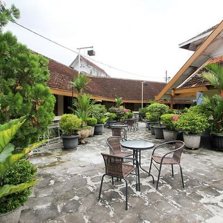 Reddoorz Near Rs Sarjito Yogyakarta Hotel Екстериор снимка