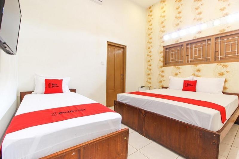 Reddoorz Near Rs Sarjito Yogyakarta Hotel Екстериор снимка