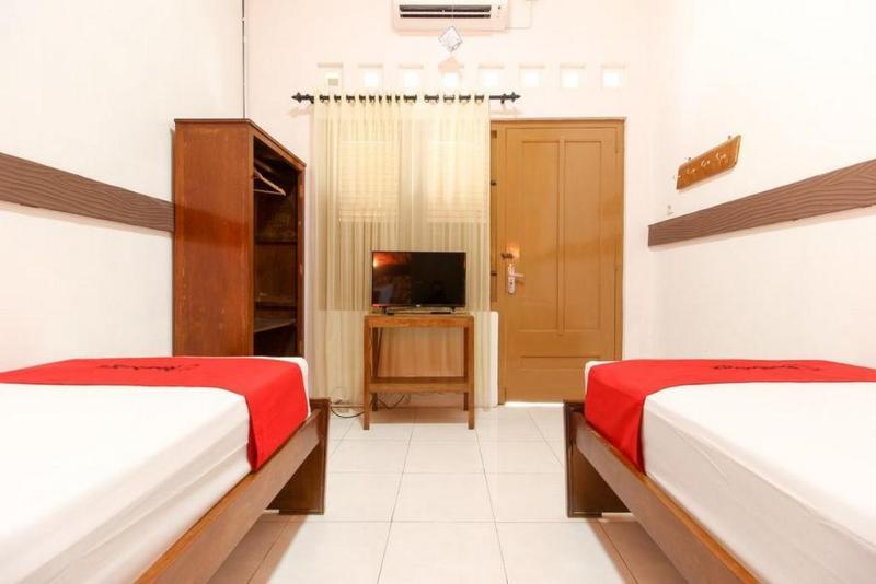 Reddoorz Near Rs Sarjito Yogyakarta Hotel Екстериор снимка